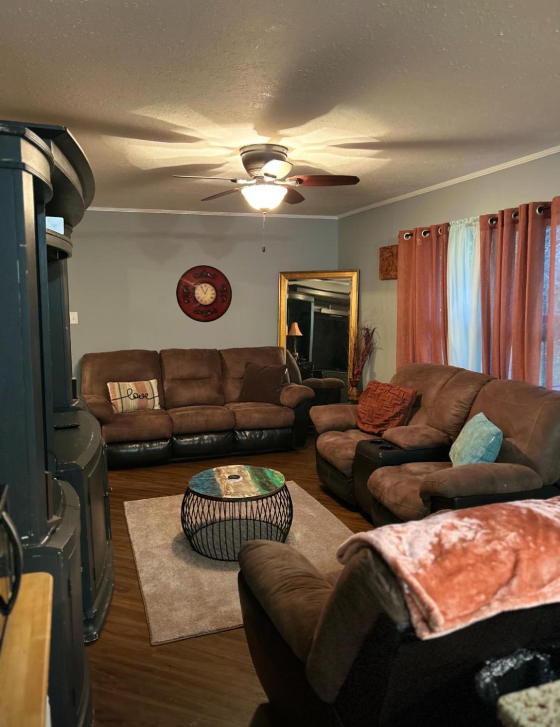 Loners Loft Private Rooms ハンツビル エクステリア 写真